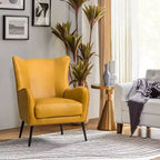 Fauteuil classique avec dossier à oreilles et clous décoratifs
